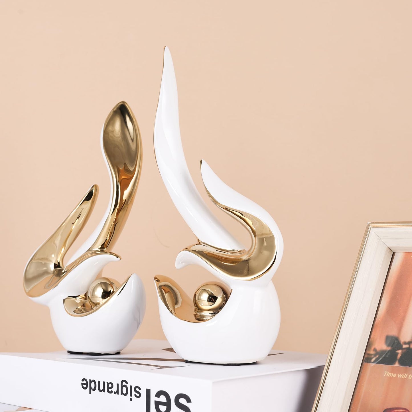 Abstract  Porcelain Accent