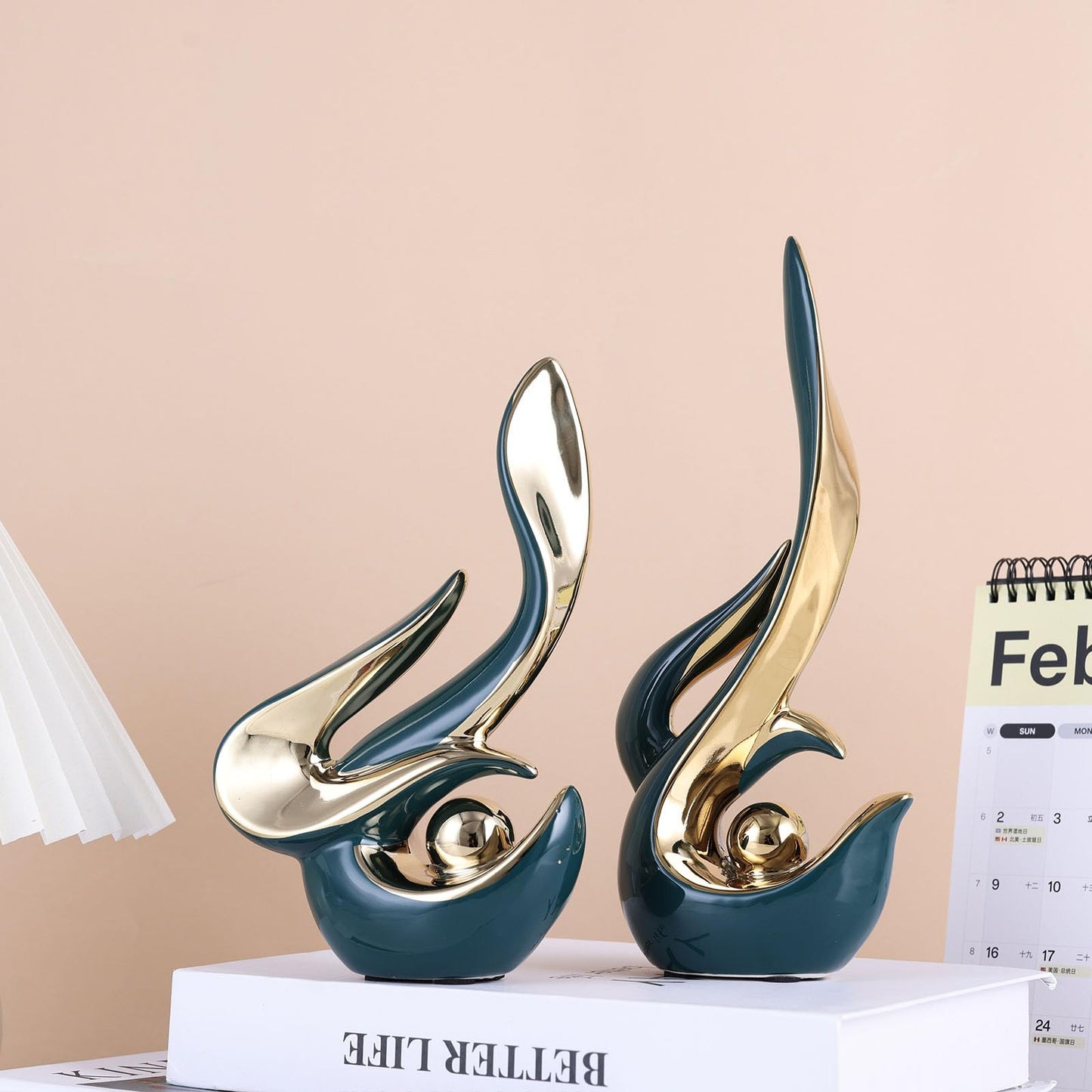 Abstract  Porcelain Accent
