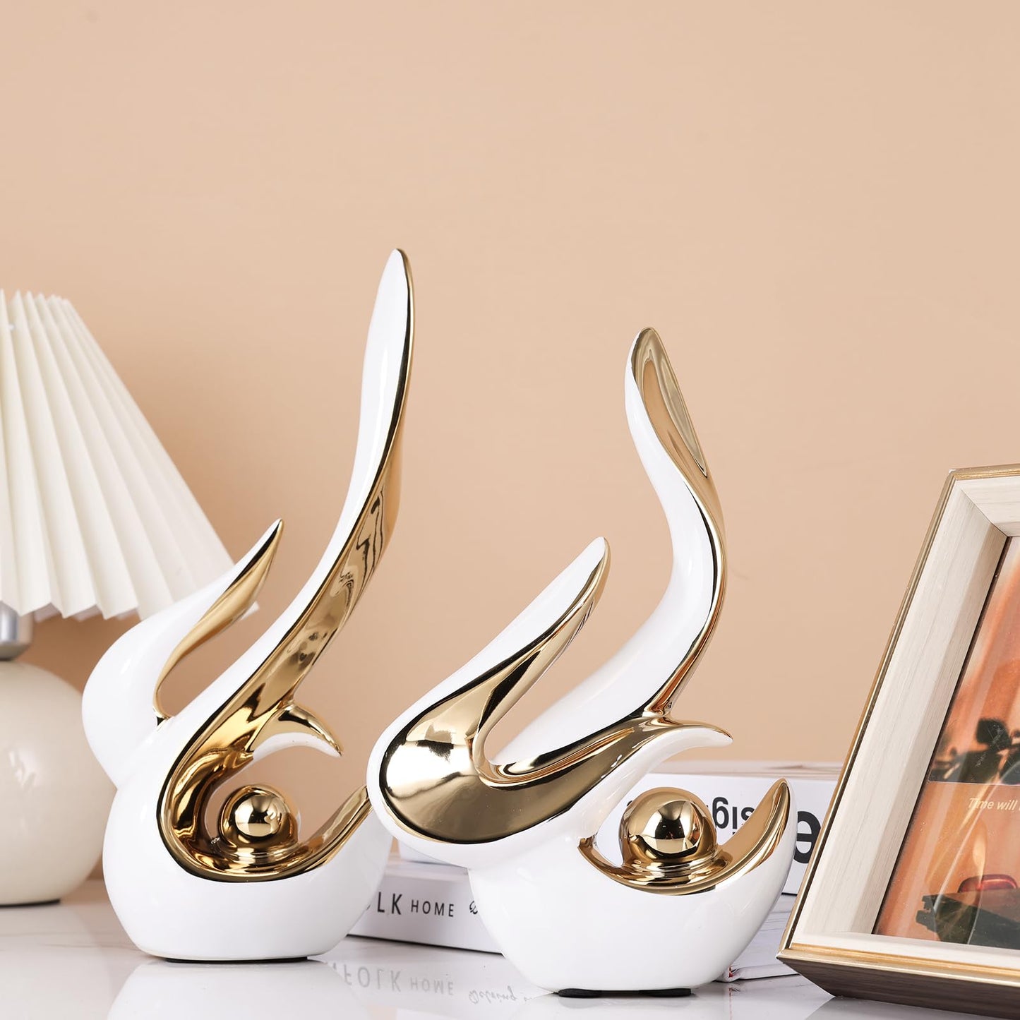Abstract  Porcelain Accent