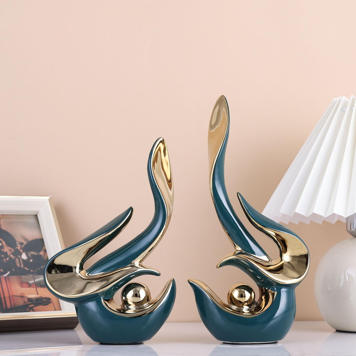Abstract  Porcelain Accent