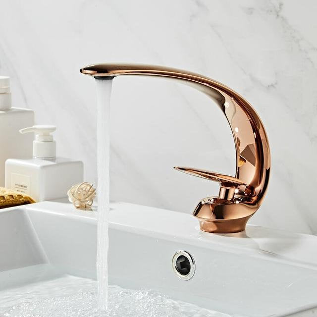 Curve Design Single Handle Faucet