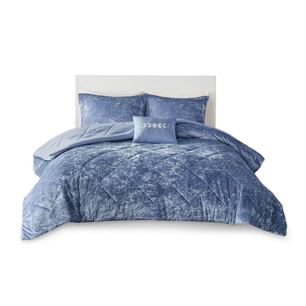 Blue Velvet Comforter Set